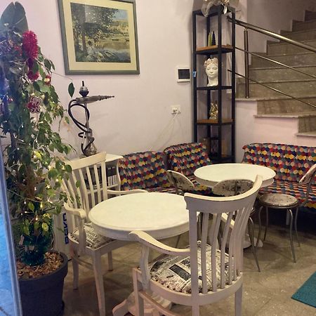 Moonlight Hostel Canakkale Bagian luar foto