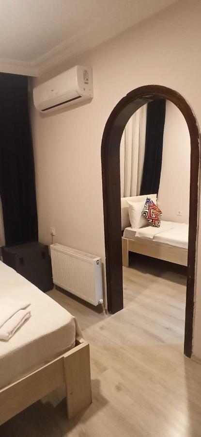 Moonlight Hostel Canakkale Bagian luar foto